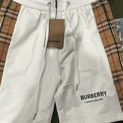 burberry XL white 