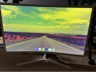 Samsung 32inch curved monitor