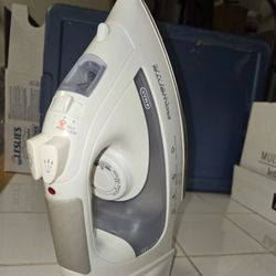 Rowenta Autosteam Iron