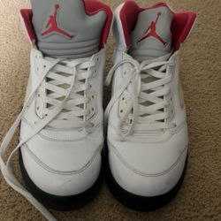 Nike Air Jordan 5 Retro Fire Red sneakers