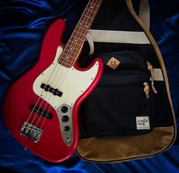 FENDER Player Bass Made In Mexico Sonic Red 4 Strings 2018 Amazing Condition 100% orginal WITH GIG BAG