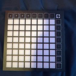 Novation Launchpad Mini MK3 Grid Controller - NOVLPD11