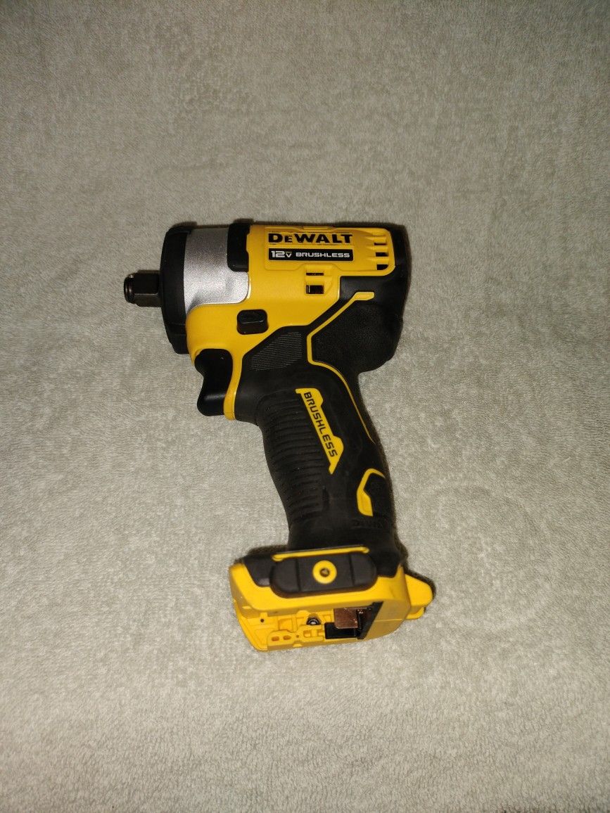 DeWalt 1/2 Impact Wrench 12V