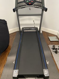 Brand New Horizon Treadmill