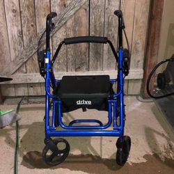 SEATER CHAIR