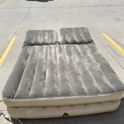 Air Mattress with head rest