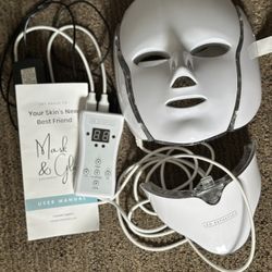 LED Light Therapy Face Mask