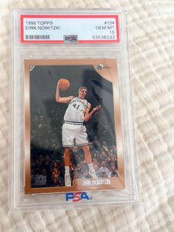 1998 Topps Dirk Nowitzki Rookie Card PSA 10