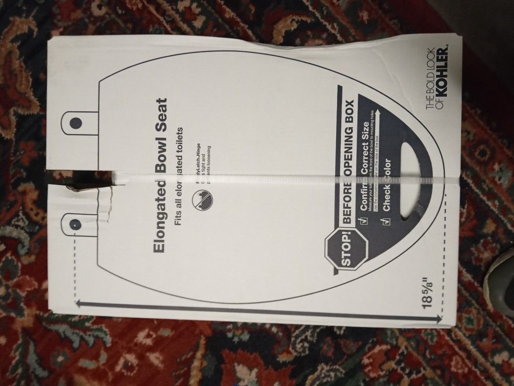 KOHLER toilet Seat ( BRAND NEW)$20
