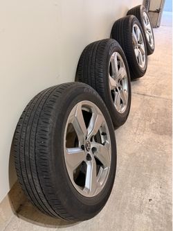 Toyota RAV4 OEM wheels and tires and TPMS sensors ready to go