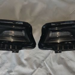 2019 Dodge Charger Headlights 