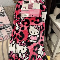 Hello kitty blanket