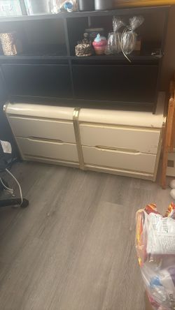 2 Side Table