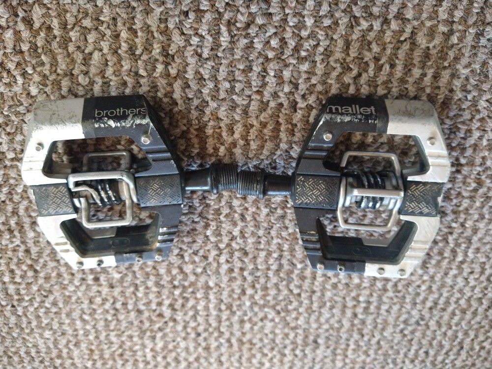 Used Crankbrothers Mallet Enduro Pedals