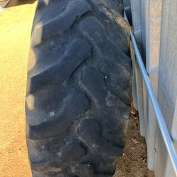 16/9-24 Used Tractor Tires Won’t Hold Air