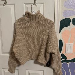 H&M Small Sweater 