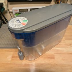 Pur 30 Cup Dispenser With Brand New Filter DS -1800Z