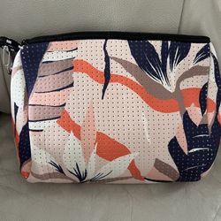 Large Makeup Bag with Zipper - Waterproof Neoprene Cosmetic Bag 