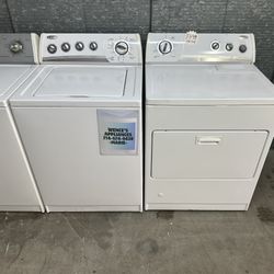 WHITE WHIRLPOOL TOP LOAD WASHER & GAS DRYER 