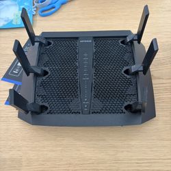 Netgear Nighthawk X6S Router