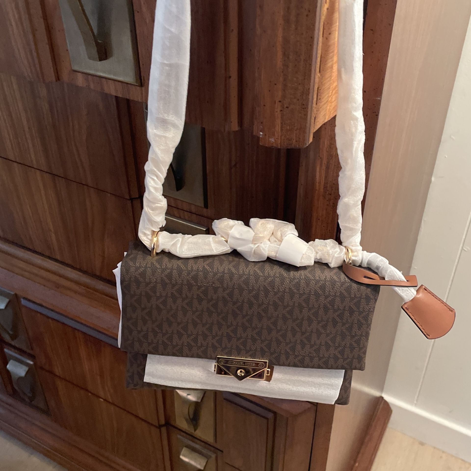 Brand New Mk Purse Double Strap Very Nice Purse,All Products : American Fashion Style Bags On Sale