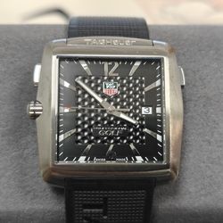 TAG HEUER PROFESSIONAL GOLF WATCH (TIGER WOODS LIMITED EDITION)