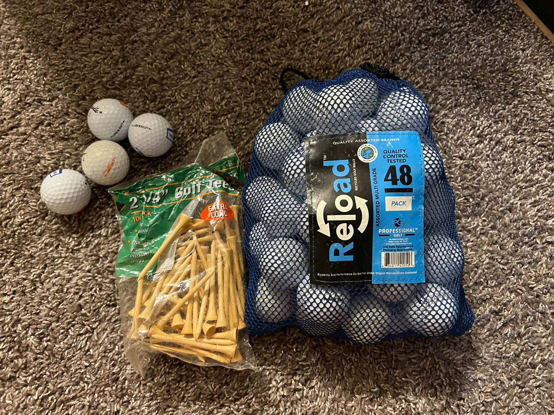 Brand New Bag of Golf balls In Net / Tees - Make Offer