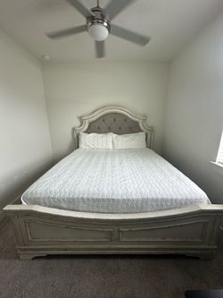 Luxury King Bed Set – Stearns & Foster Mattress + Upholstered Frame