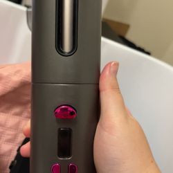 Automatic Hair Curler