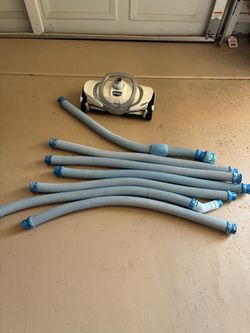 Automatic Pool Vacuum with Hoses