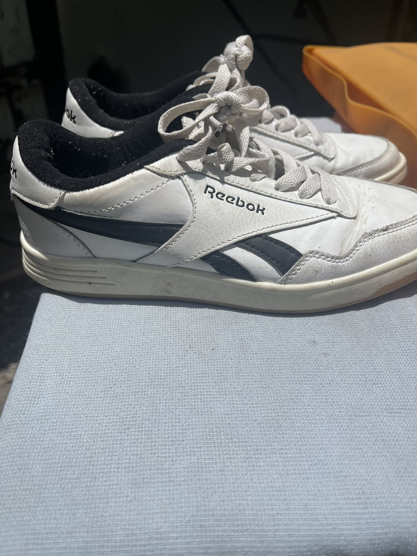 Reebok Tennis Shoes Used Size Women’s 6