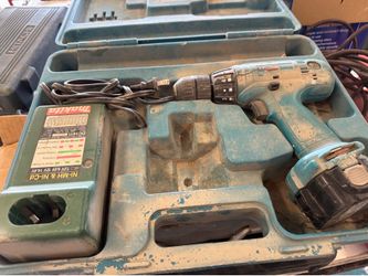 12v Makita drill