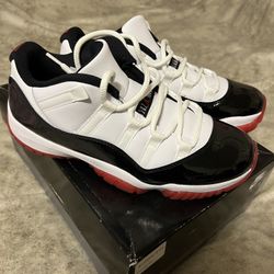 Air Jordan 11 Retro Low Concord - Bred 