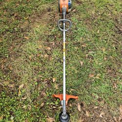 Husqvarna 332L Gas Straight Straight Gas Weedeater Trimmer Just Serviced