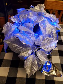 Artificial Poinsettia with lights