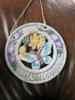Home welcome sign