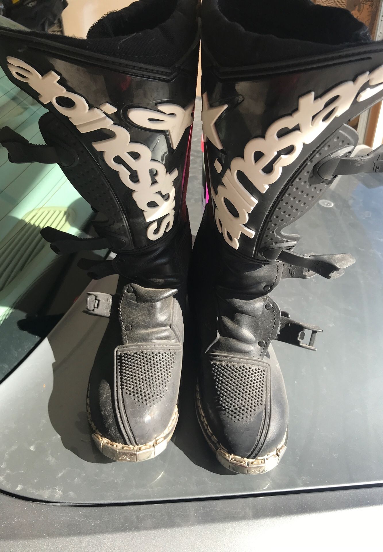 Motocross Boots. Brand new Alpine Star size 7 motocross boots. Mint condition.