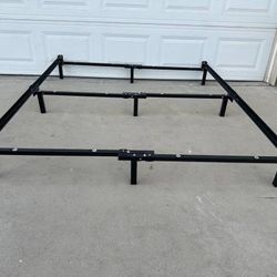 Heavy Duty Queen Size Bed Frame, Adjustable
