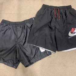 2  Pairs Jordan shorts xL 