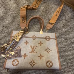 Purse 