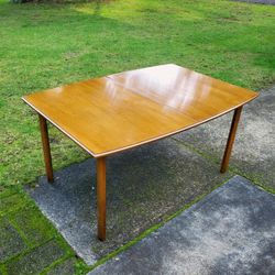Mid Century Modern Dining Table With 2 Leaves Vintage 
