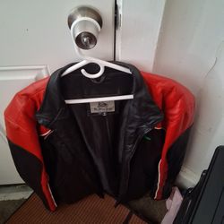  MOTORCYCLE LEATHER JACKET 