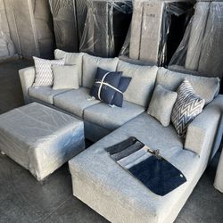 🚛Brand New Couch Light Grey Free Delivery Free Ottoman 
