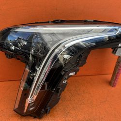 2019 2020 2021 2022 2023 Cadillac XT4 Left Driver Side LED Headlight OEM (contact info removed)3