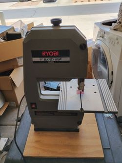Ryobi 9  Bandsaw B D 900