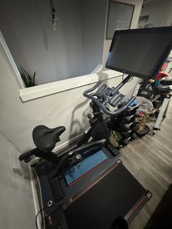 Myx Fitness Spin bike With Screen