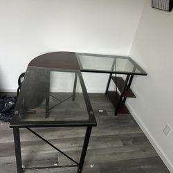 L-Shaped Corner Desk