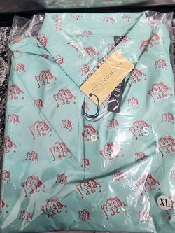 NWT Swing Juice Mens XL Golf Shirt Golfing Taco Pattern Mint Green/Red $88 Retail.

Bold print for taco and golf lovers alike
Tailored for a comfor