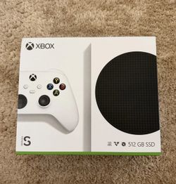 Selling an Xbox Series S—like new, still under Microsoft warranty, and includes all original accessories.