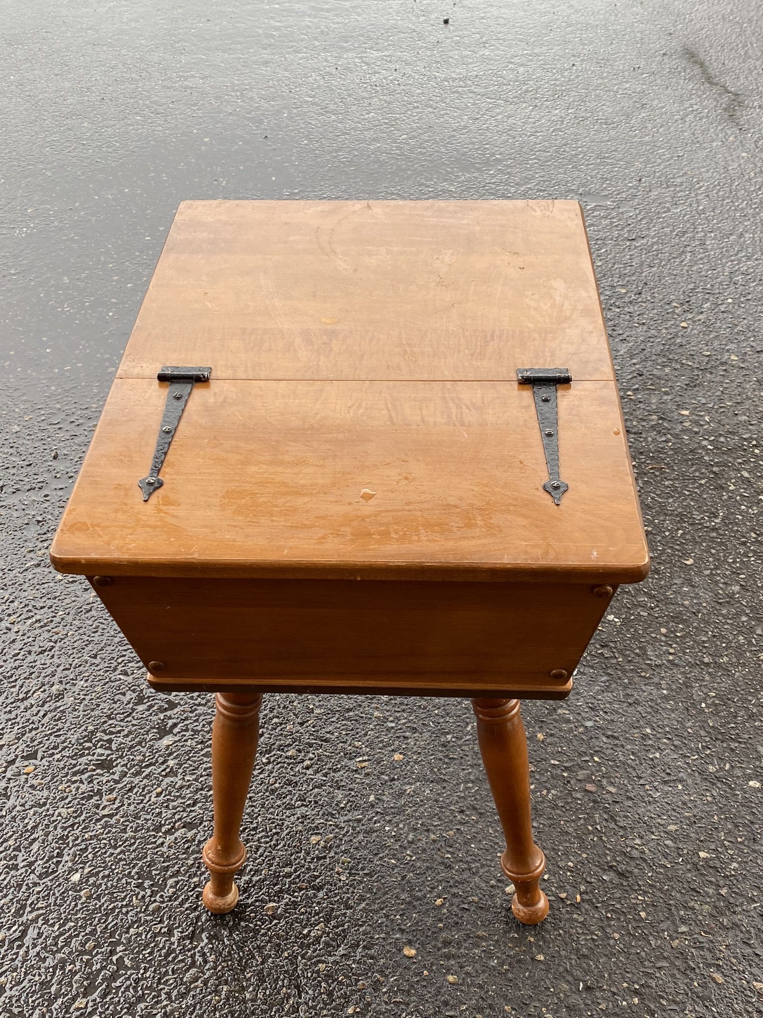 Ethan Allen Colonial Furniture Baumritter Dough Box #1503- End, Sewing, Side Table